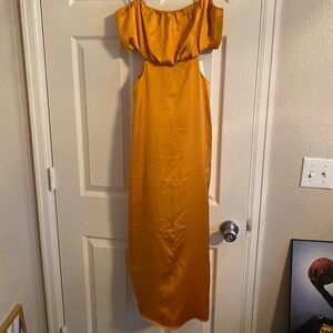 Pretty Lavish cut out maxi